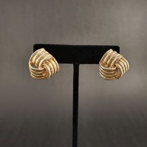 💥CLOSING SALE💥 Woven Golden Post Earrings